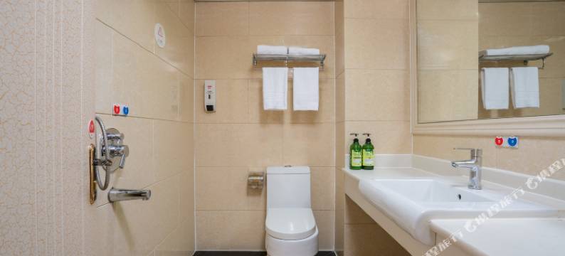 昆明米亚时光大酒店(万象城东郊路地铁站店)图片