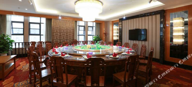 通城万泉国际酒店图片