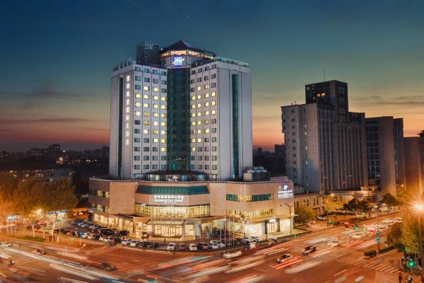 扬州瘦西湖京华维景国际大酒店预订价格,联系电话位置地址【携程酒店