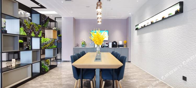 如家商旅酒店(嘉鱼锦绣家园店)图片