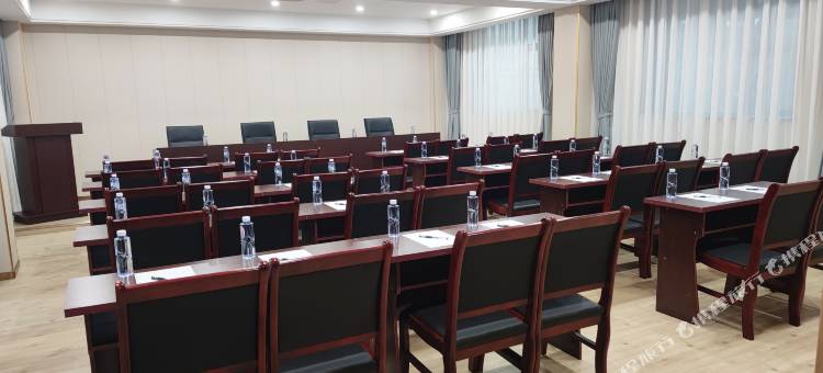 吉益酒店(开江步行街店)图片