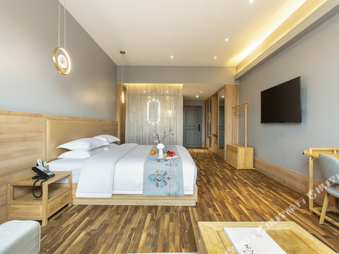 云居酒店(晋中大学城店)