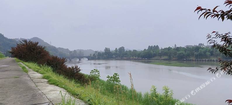 品闲居民宿(桃花源景区店)图片