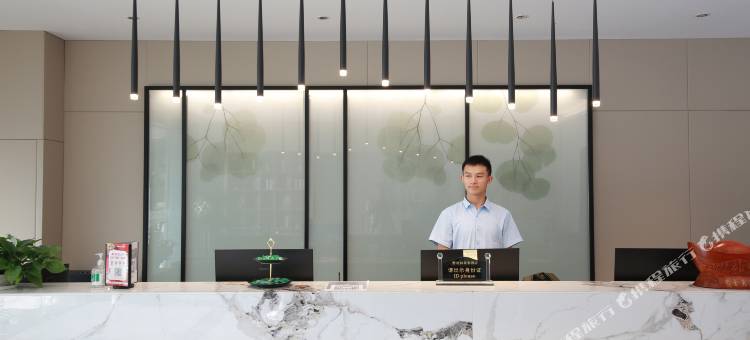 格林豪泰智选酒店(长兴和平大道店)图片
