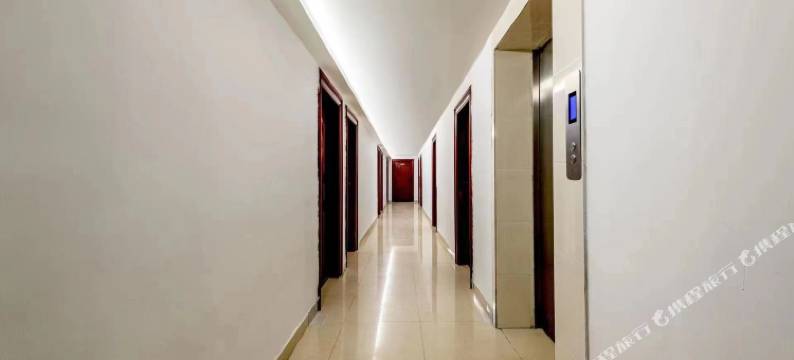 精品公寓(东莞雁田广济医院店)图片