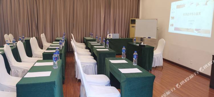 绵阳苍兰墅酒店(人民公园马家巷店)图片