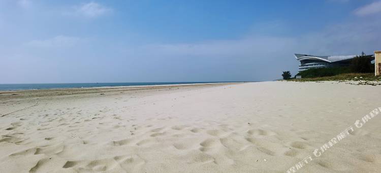 北海蓝色浪花海景公寓(荣和银滩侨港海滩店)图片