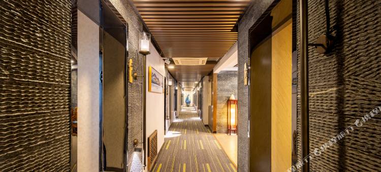 如家云上四季民宿(黑山北广场店)图片