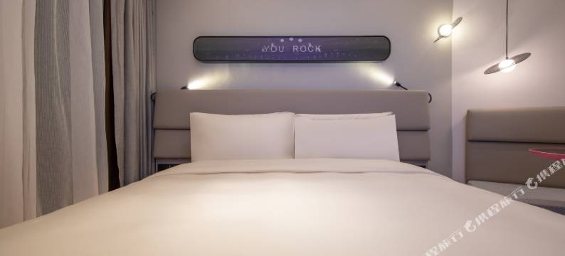 深圳南山南油西地铁站亚朵轻居酒店图片