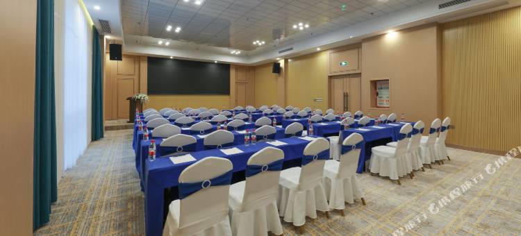 维也纳国际酒店(隆昌金沙时代广场店)图片