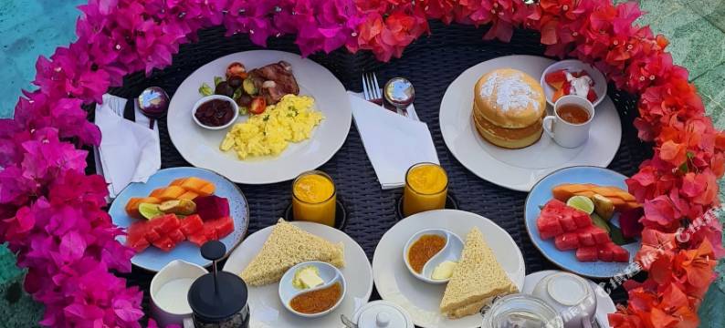 吉利艾尔岛阿玛鲁拉自然度假村(Ama-lurra Resort Gili Air)图片