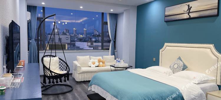 曲靖初见轻奢酒店(花柯店)图片