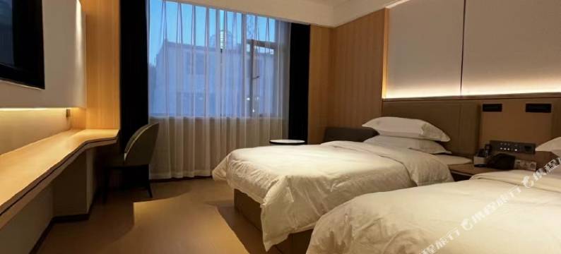 那拉提文明酒店图片