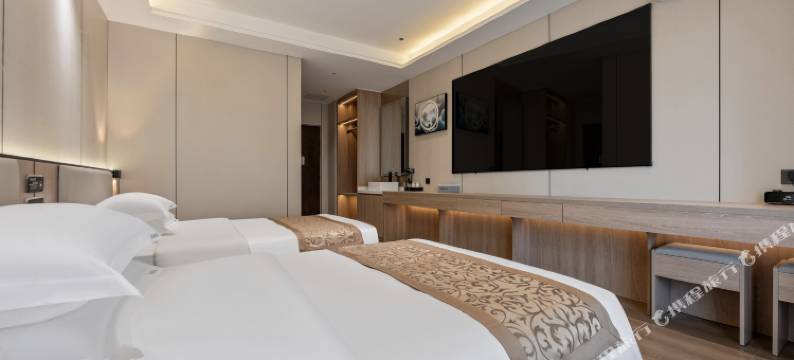 云逸酒店(济南二环西路百联奥特莱斯店)图片