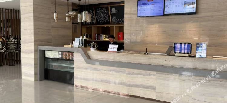 ETAnt·锦电竞酒店(百色市高铁站城东客运中心店)图片