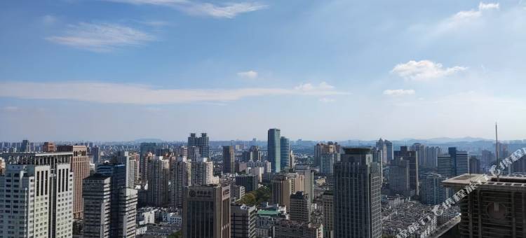 枫叶漫语民宿(南京新街口地铁站店)图片