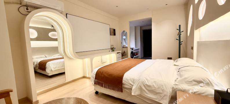 初见智能酒店(吾悦广场店)图片