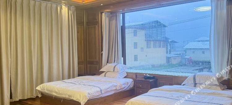 康雅民宿(香格里拉普达措国家森林公园店)图片