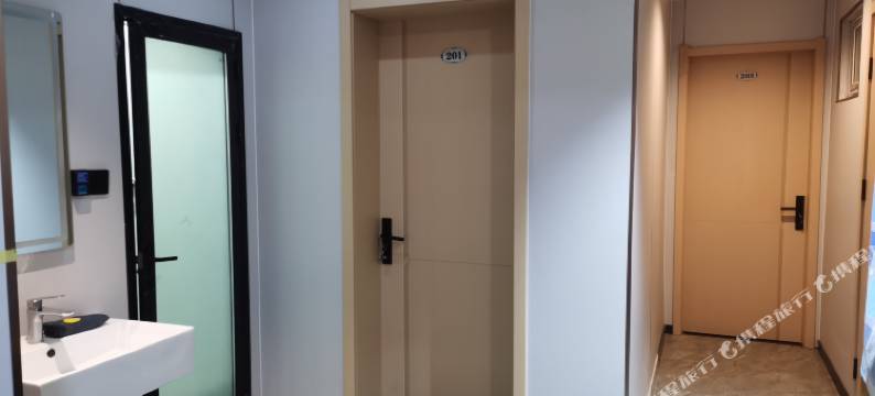 济南鑫芳园宾馆(省立医院店)图片