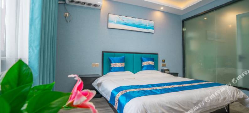 泰兴夜泊假日酒店(鼓楼广场仁和楼店)图片