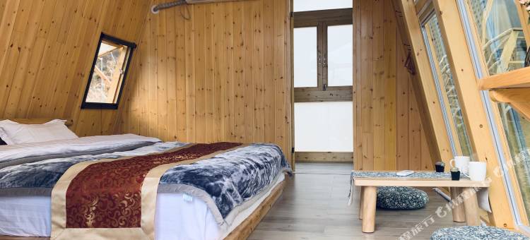 达瓦更扎沐云谷野奢星空度假酒店图片