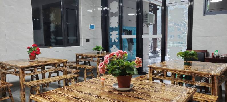 衡阳山湾里民宿(南岳衡山景区店)图片