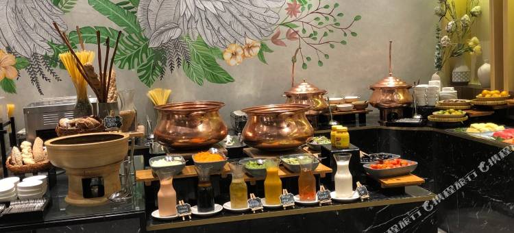 宾塔罗鸟舍酒店(Aviary Bintaro)图片