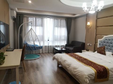 重庆鑫悦小筑民宿