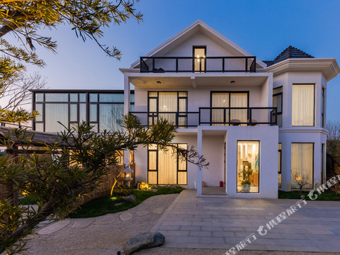 上海圭野藏红花主题民宿(西沙明珠湖景区店)