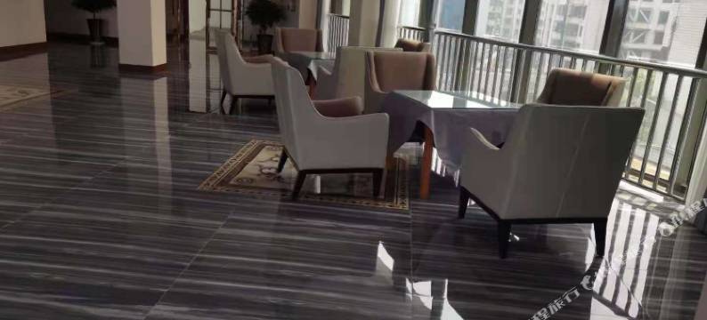 江油华丽·丽豪酒店(高铁站火炮街店)图片