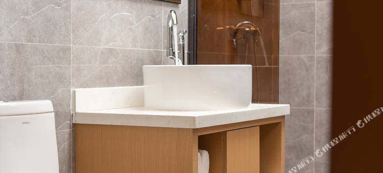 雅朵精品公寓(佛山顺德锦龙地铁站店)图片