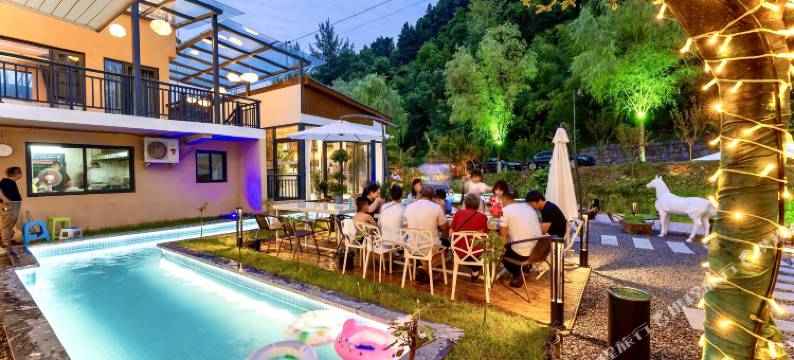 花海云宿(重渡沟中心演绎广场店)图片