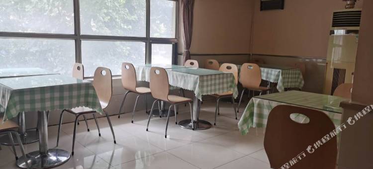 银座佳驿酒店(胶州火车站大润发店)图片