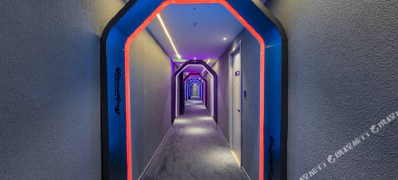 惟凯电竞民宿(丰庄地铁站店)图片