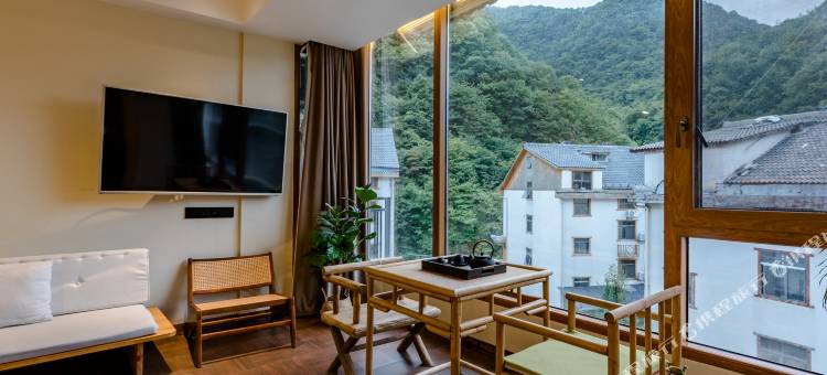 花筑·神农架竹里茶文化民宿(大九湖坪阡古镇店)图片