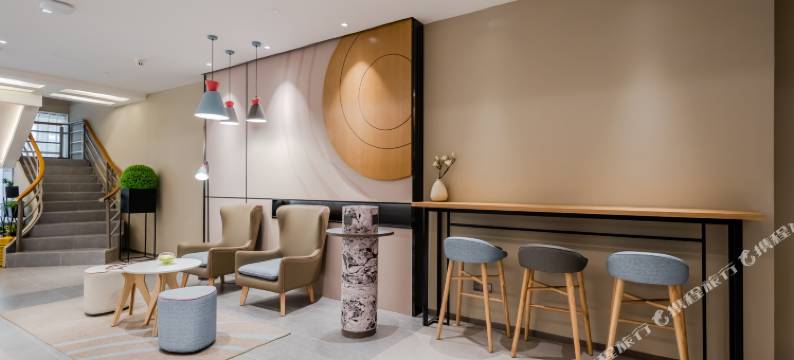 如家酒店·neo(上海曹杨新村枫桥路地铁站店)图片