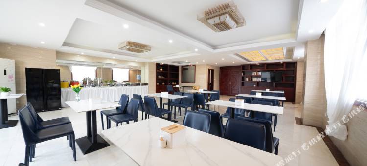 格丽酒店(岑溪人民医院汽车总站店)图片