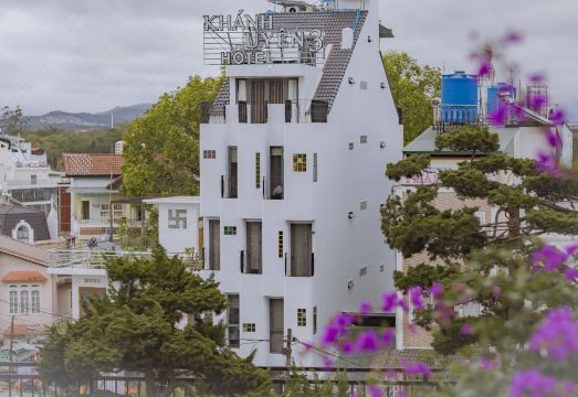 Khanh Uyen 3 Hotel & Apartment Hotel Overview