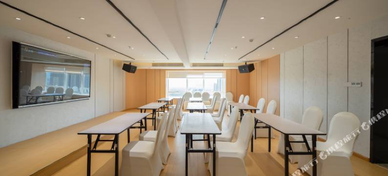 昆明宝悦酒店(广福路海乐世界店)图片