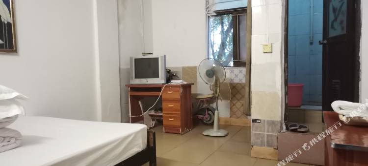深圳紫云住宿(坪山高铁站坪山围地铁站店)图片