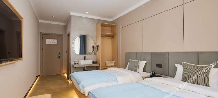 花筑·邻舍庭院民宿(乌兰布统草原景区店)图片