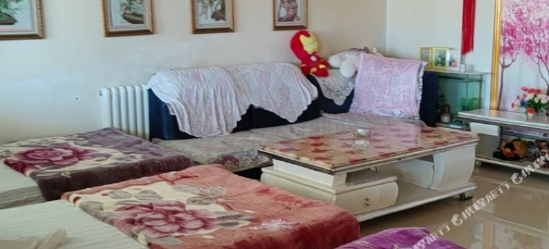 青海湖黑马河九号大本营露营基地图片