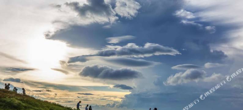 武功山金顶户外帐篷住宿图片