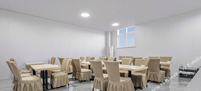 亿展酒店(唐山曹妃甸区南堡开发区店)图片