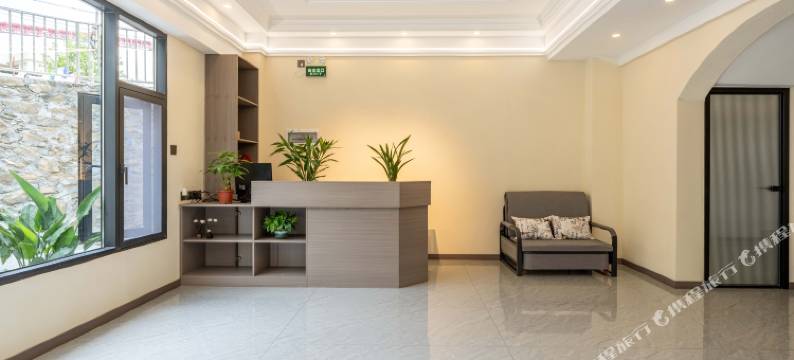 泸定云雅民宿(大渡河店)图片