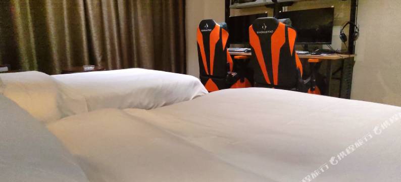 古悦酒店(独山子独库公路零起点店)图片