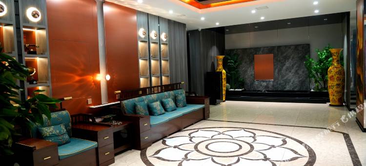 柏金国际酒店(同江俄罗斯风情园店)图片