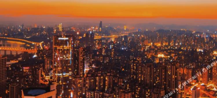 宜尚PLUS酒店(重庆南岸区工商大学轻轨站店)图片