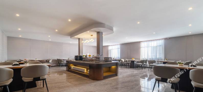 季枫国际酒店(海伦店)图片