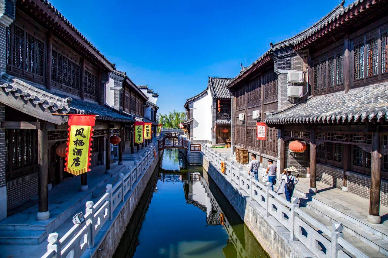 临沂龙园凤栖度假酒店